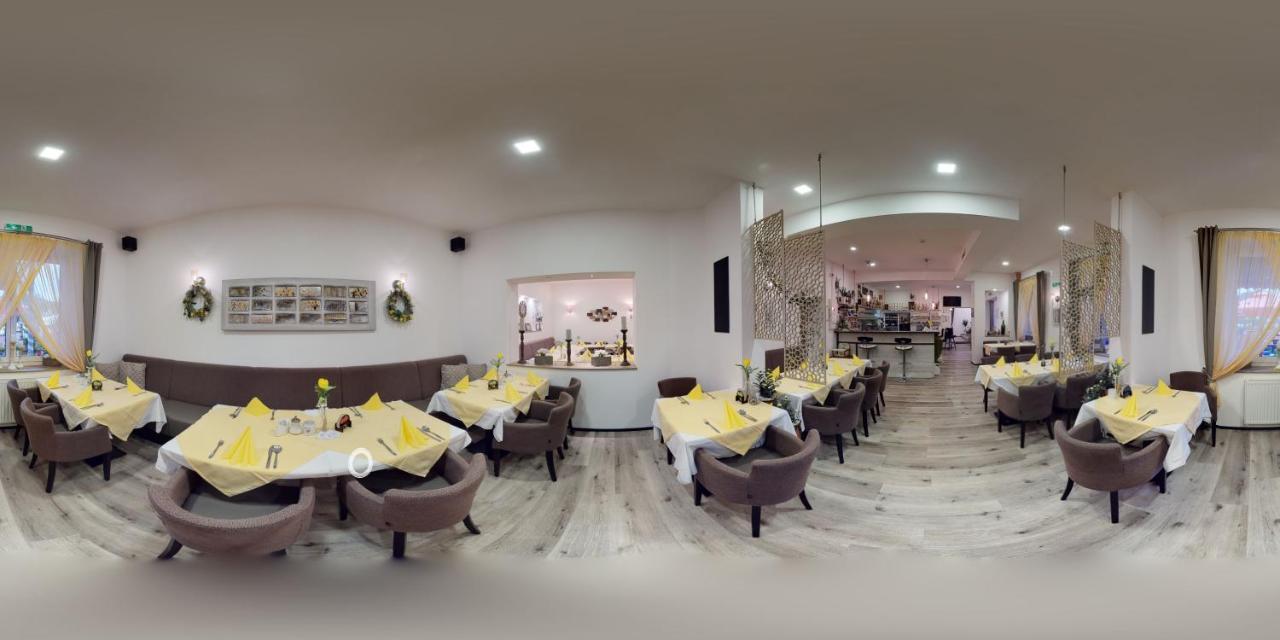 Pension & Restaurant La Amalia Bad Sauerbrunn Exterior photo