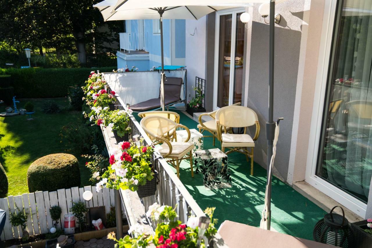 Pension & Restaurant La Amalia Bad Sauerbrunn Exterior photo